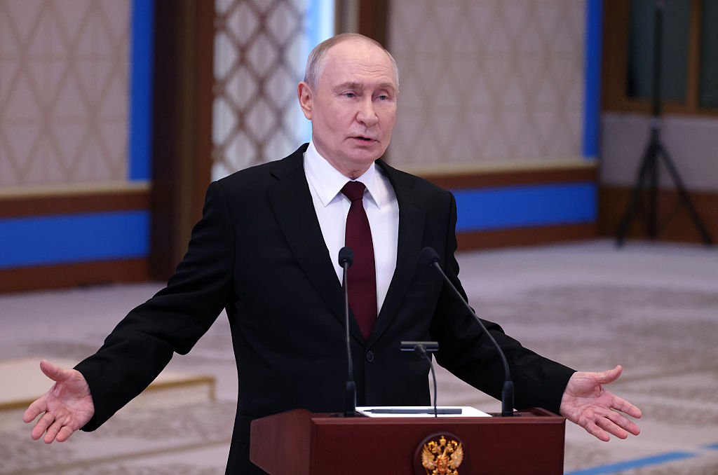 Putin acknowledges contacts over Cuba
