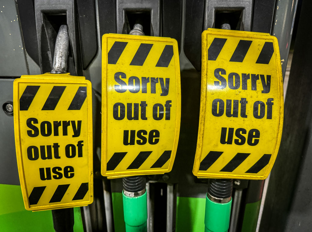 Seven EU countries reject weaker car emissions rules