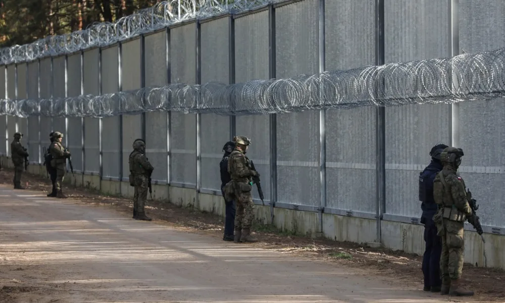 Poland takes control of illegal border crossings in the east but leaves backdoor open