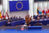 European Parliament approves &lsquo;mini-chat control&rsquo;