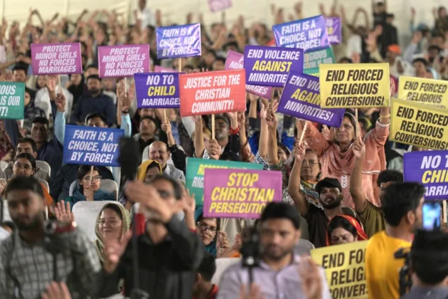 Double EU warning to Islamabad