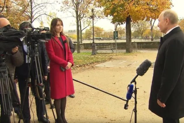 Xenia Fedorova interviewing Vladimir Putin in 2018. Social media.
