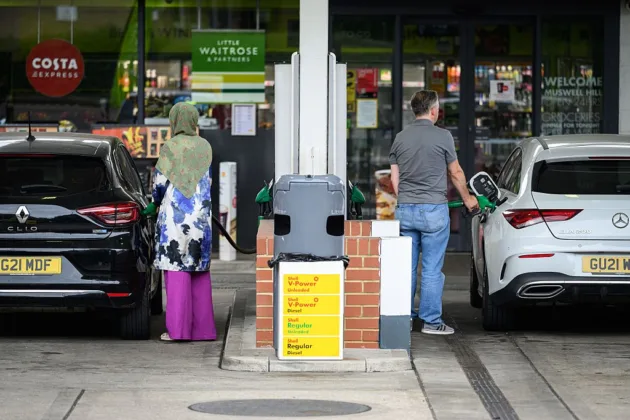Energy prices tumble across Europe as US and Iran pause strikes