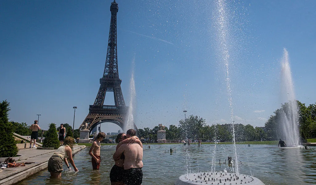 France drowning toll rises above 90 as heatwave grips country