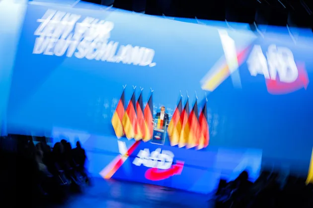 Left-wing extremists hunt down conservative journalists at AfD party congress in Erfurt