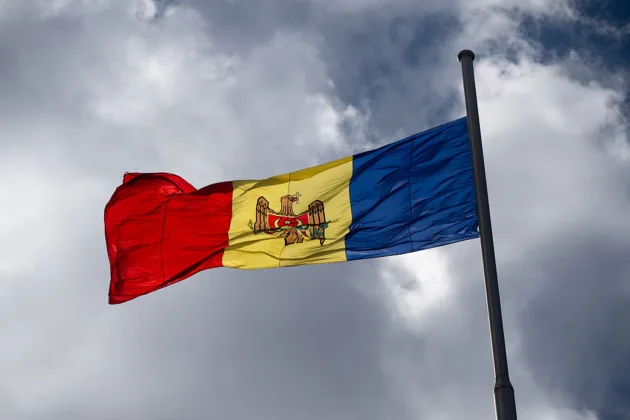 Moldovan opposition parties snub prime minister talks and demand early elections
