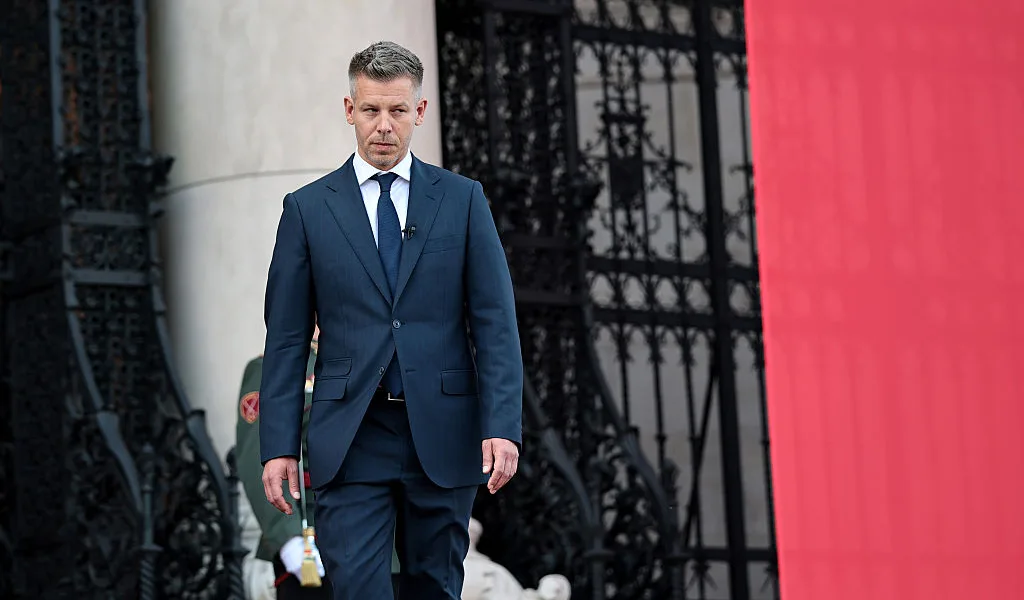 New Hungarian government halts state television news broadcasts