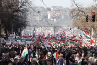 Orb&aacute;n&rsquo;s Fidesz rallies at presidential palace against plan to remove Sulyok