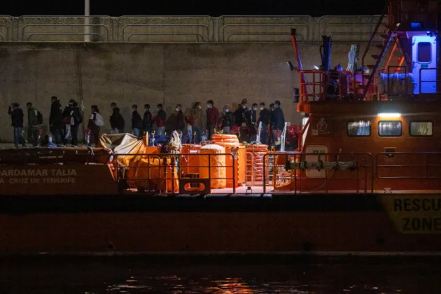Spanish Supreme Court clears path to residence for migrants with criminal records