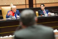 Trump vows to halt &lsquo;all trade&rsquo; with Spain