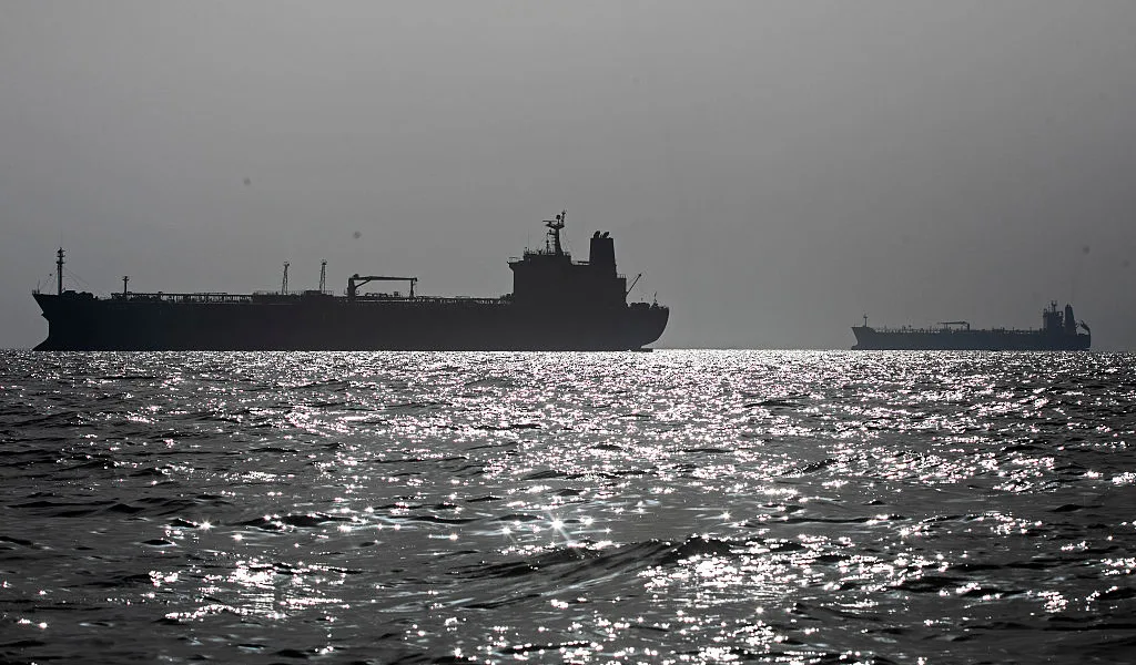 US and Iran agree to hold fire as Strait of Hormuz talks continue in Doha
