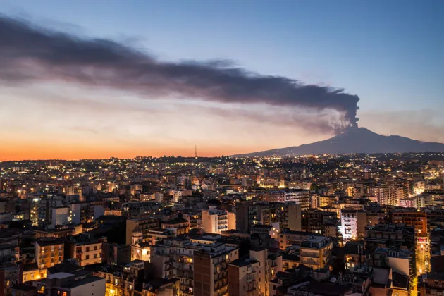 Etna ash grounds Catania flights in worst airport disruption for two decades