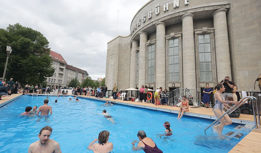 Berlin hosts pool for black swimmers only
