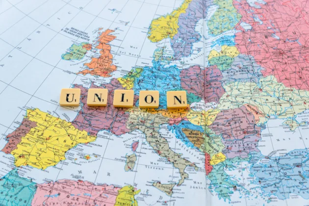 Le Maire proposes six-country federation to counter European Commission