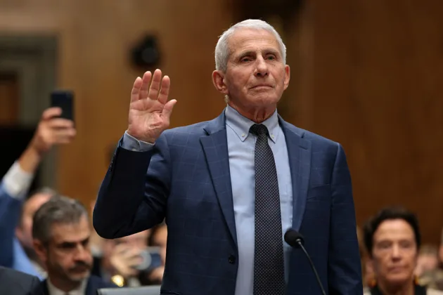 US Senators recover Fauci's phone as Brussels still cannot find von der Leyen's texts