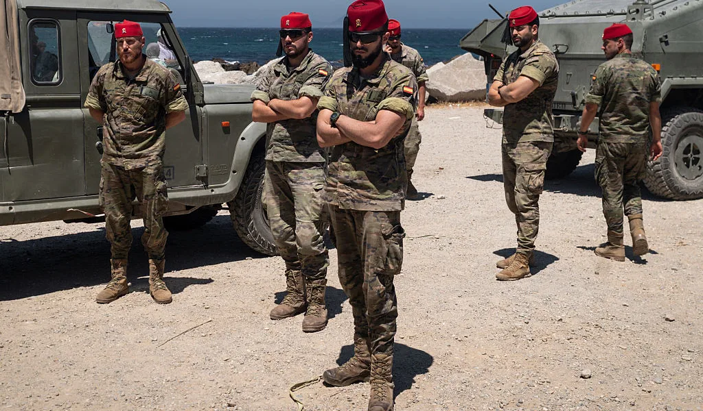 Spanish Legion sweeps Ceuta beaches and hills for immigrants still in the city