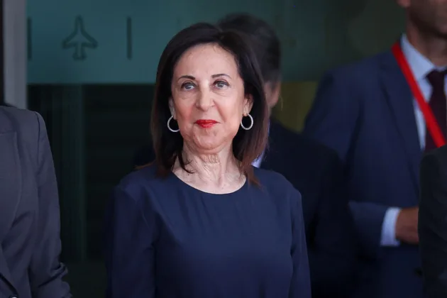 Spanish defence minister breaks ranks to demand Morocco investigate Ceuta crossings
