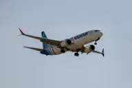 Passengers stop dramatic cockpit attack on Dubai&ndash;Tel Aviv flight