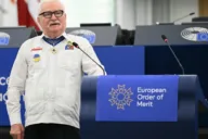 Polish prosecutors drop case against Lech Wałęsa on grounds of his lack of literacy