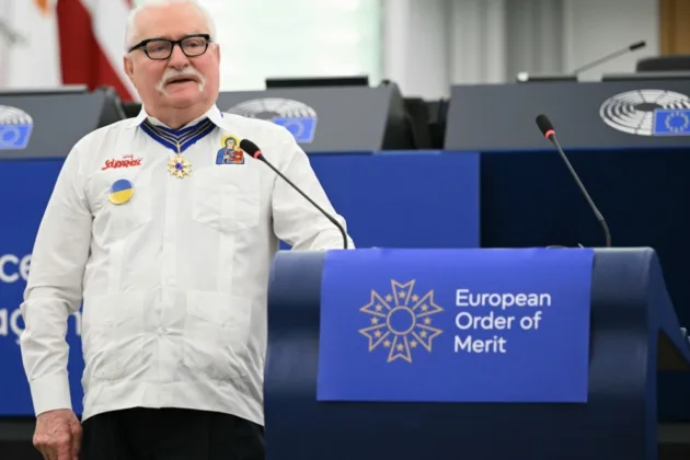 Polish prosecutors drop case against Lech Wałęsa on grounds of his lack of literacy
