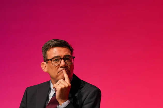 Burnham reopens the Brexit question