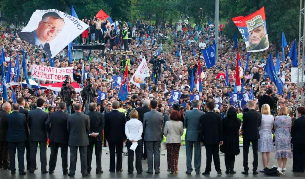 Cursing over Mladić’s coffin while bowing before the Syrian jihadist? Get lost, Europe