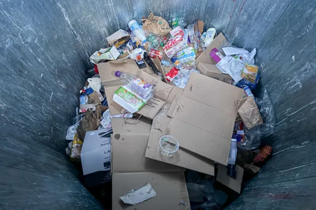 EU waste export ban spares Turkey, its biggest plastic dumping ground