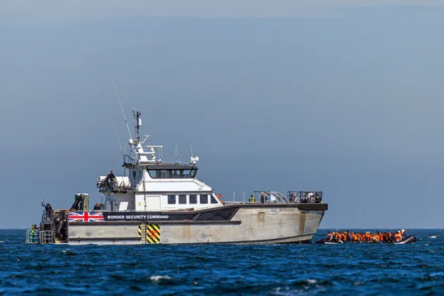 French charity accused of &lsquo;trafficking&rsquo; after children carried to Channel boats