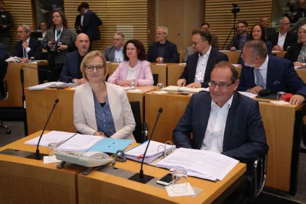 Wagenknecht&rsquo;s BSW implodes in Thuringia as MPs abandon party