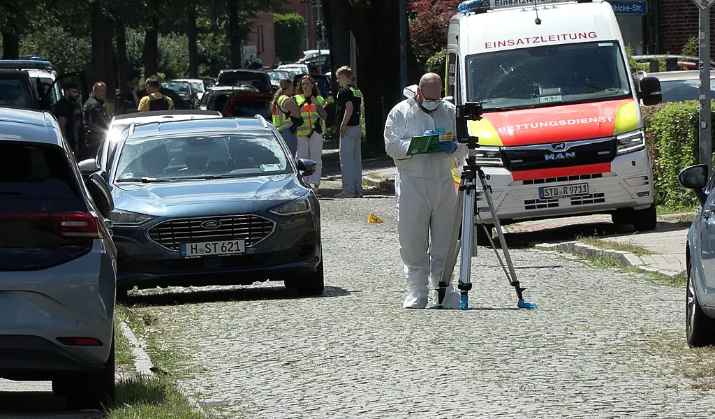 German migration commissioner resigns after new questions over family link to Stade massacre