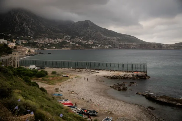 Spanish government ignored spy warning a day before Ceuta mass crossing