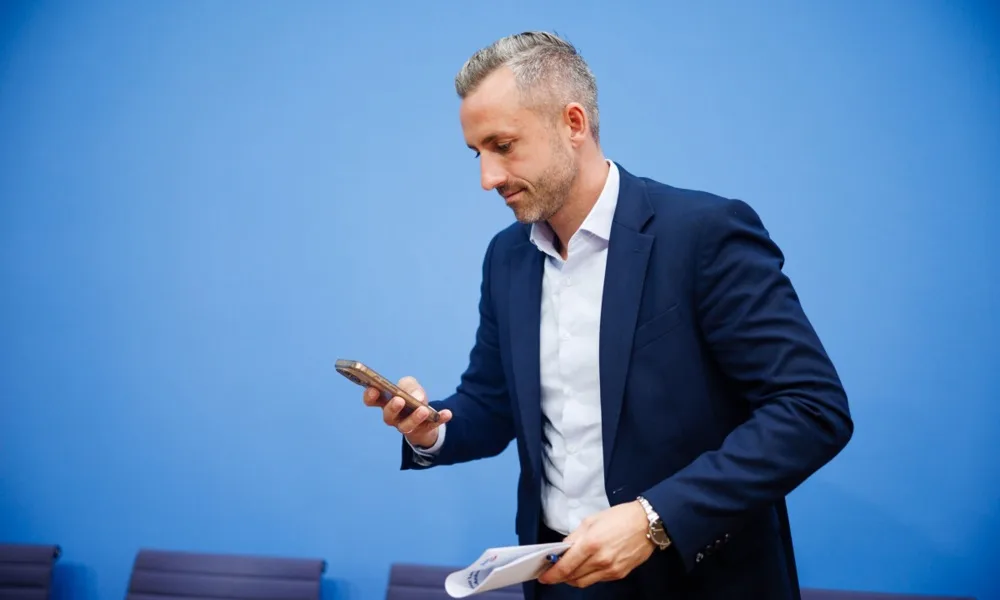 Ulrich Siegmund sets December date for bid to lead first AfD state government