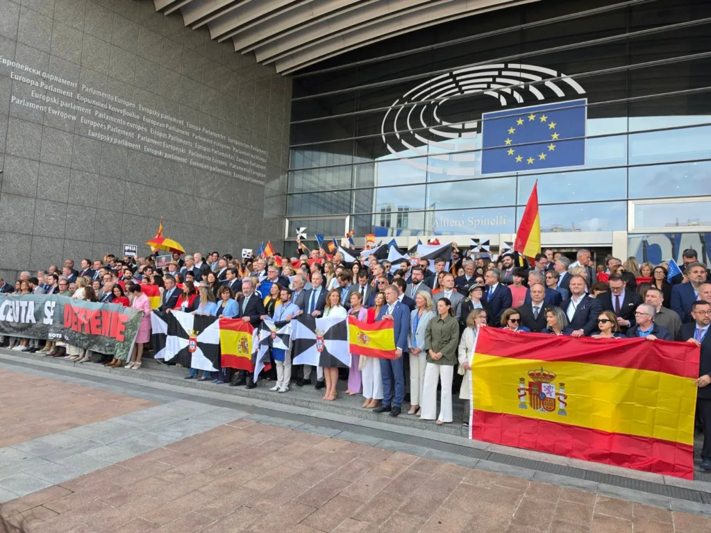 MEPs rally outside European Parliament in support of Ceuta