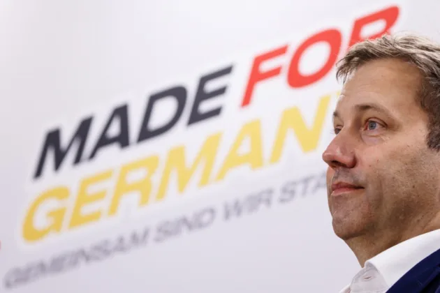 German finance minister spends &euro;188,000 of taxpayers&rsquo; money on photos, hair and make-up