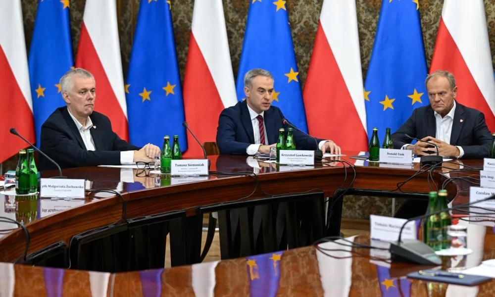 Polish minister caught citing fake story about Russian bots’ demise after Ukrainian attack
