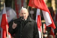 Kaczyński says Poland could threaten EU with leaving to get change