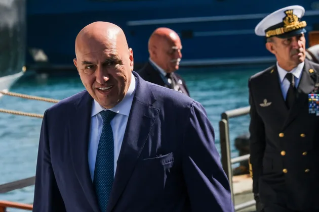 Crosetto says most Italians oppose Ukraine aid as Rome prepares new military package