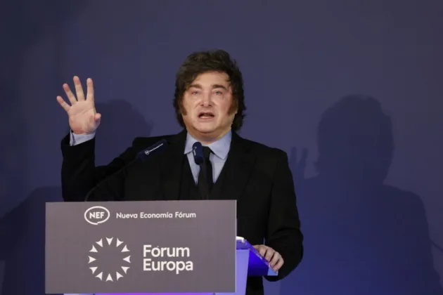 Milei calls Sánchez a 'dictator' in Madrid