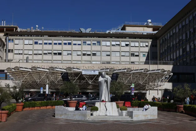 Pope Leo XIV diagnosed with lung cancer after surgery in Rome
