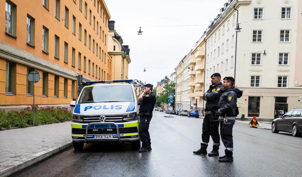 Swedish police shoot armed man outside Royal Palace in Stockholm