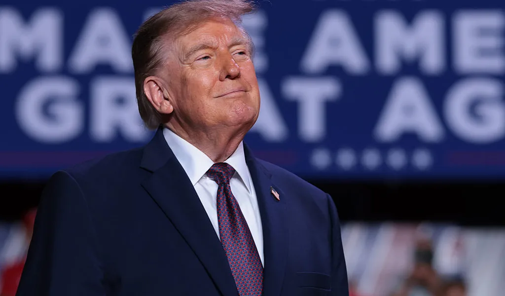 Trump insists on talking of Iranian missiles hitting Los Angeles and San Diego